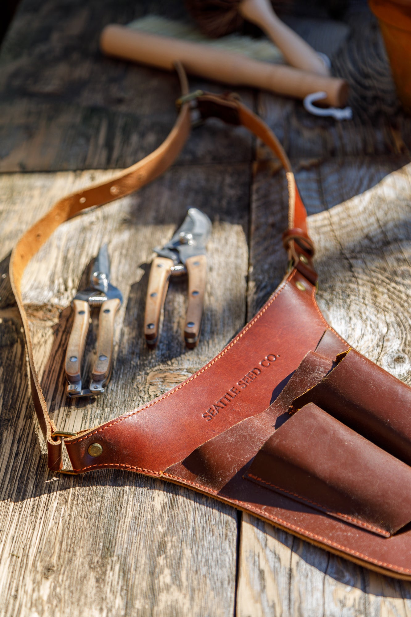 Harvest Essentials Gardener's Tool Belt Genuine Leather